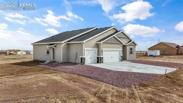 $449,900 | 380 South Ashford Drive, Pueblo, CO 81007