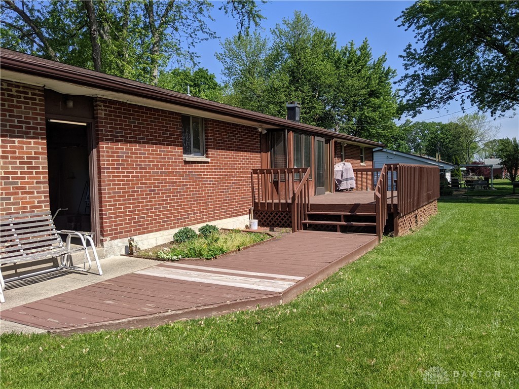 84 Parkhurst Road Dayton, OH 45440 - Photo 24 of 33