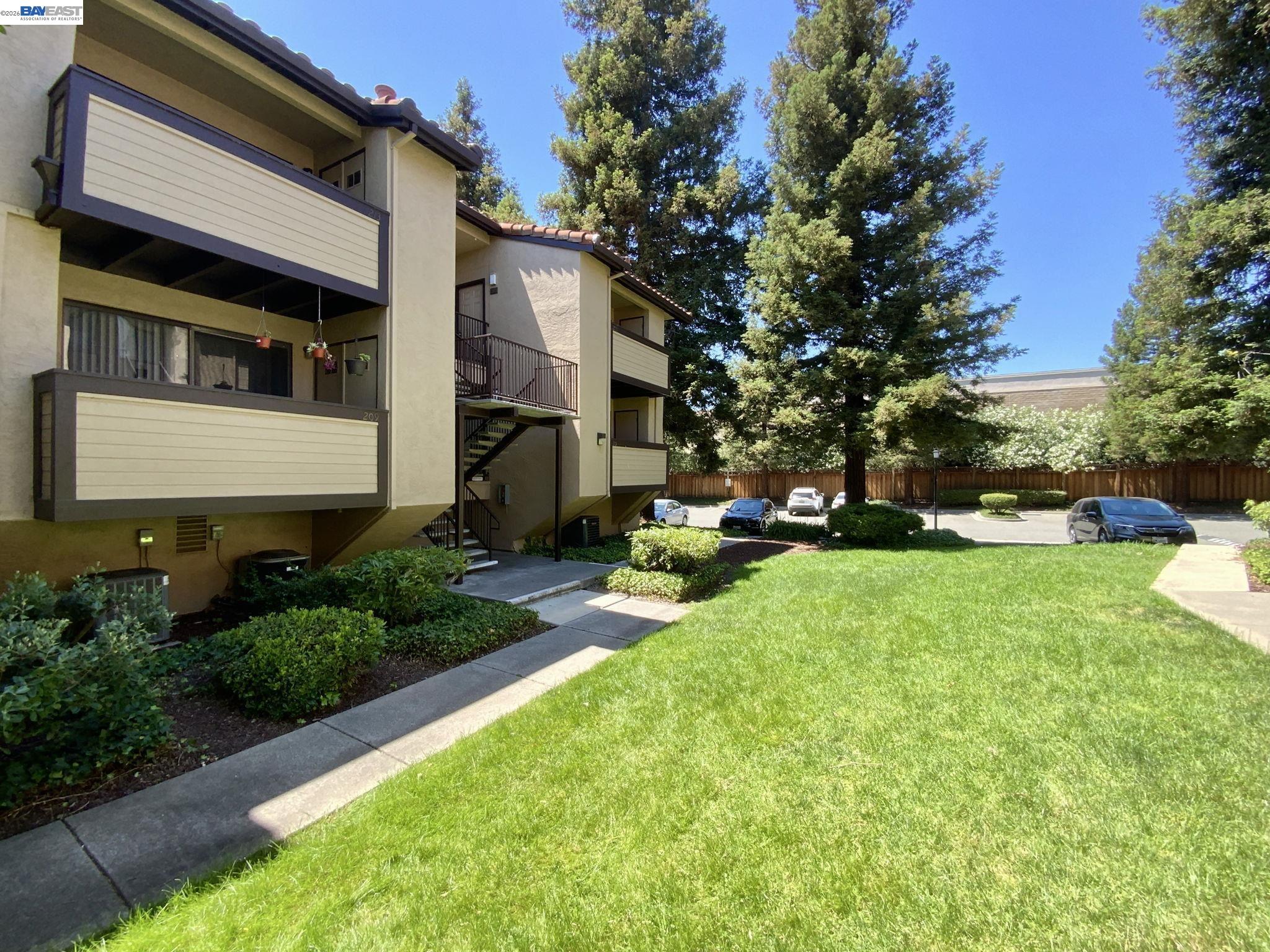 205 Wenatchee Common, Unit 16 Fremont, CA 94539 - Photo 3 of 51