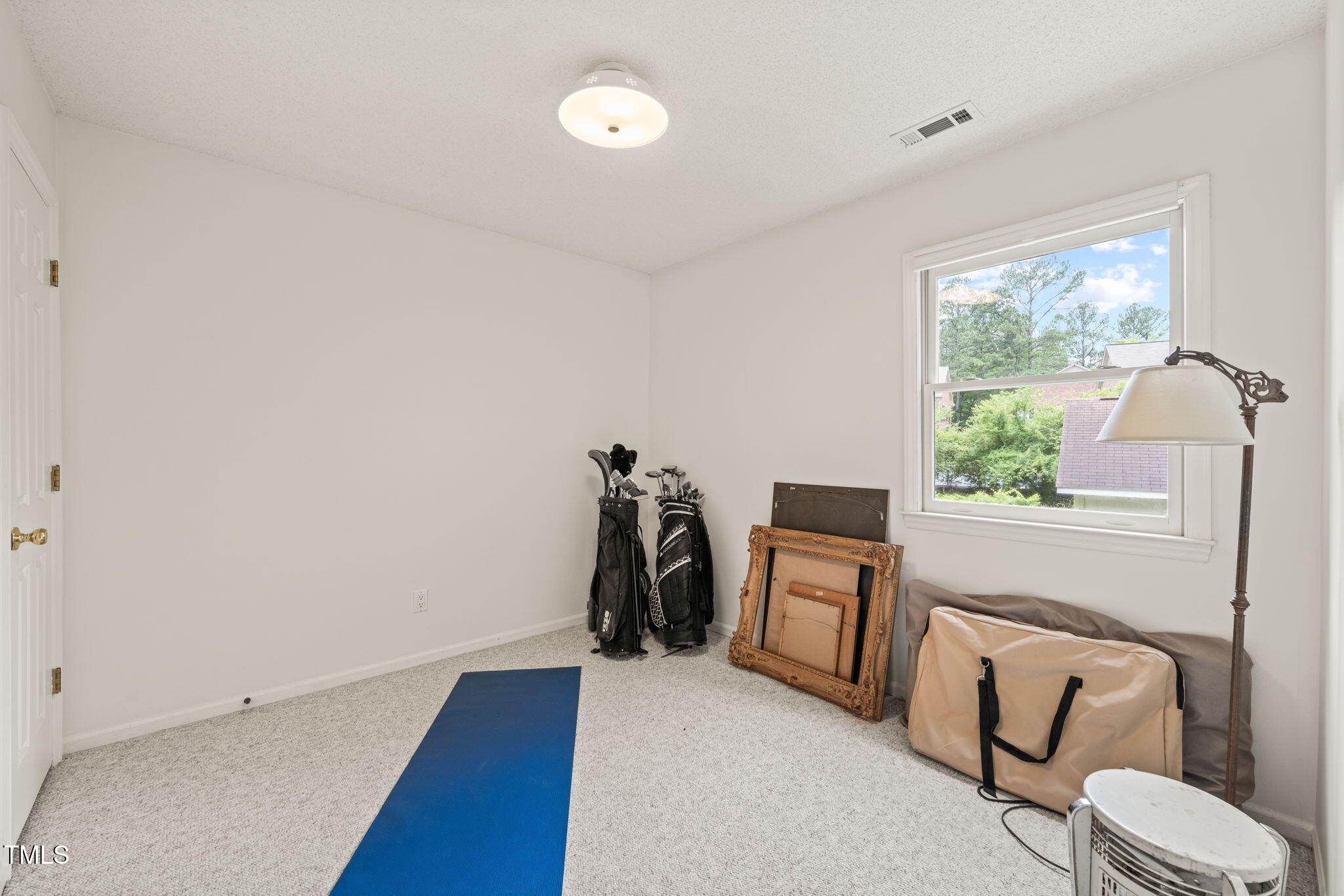 20 Timberlyne Road Chapel Hill, NC 27514 - Photo 23 of 46 26-web-or-mls-untitled-146