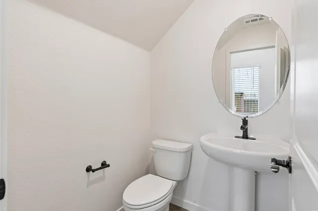 $549,999 | 9224 Farmstead Circle, Roseville, CA 95747