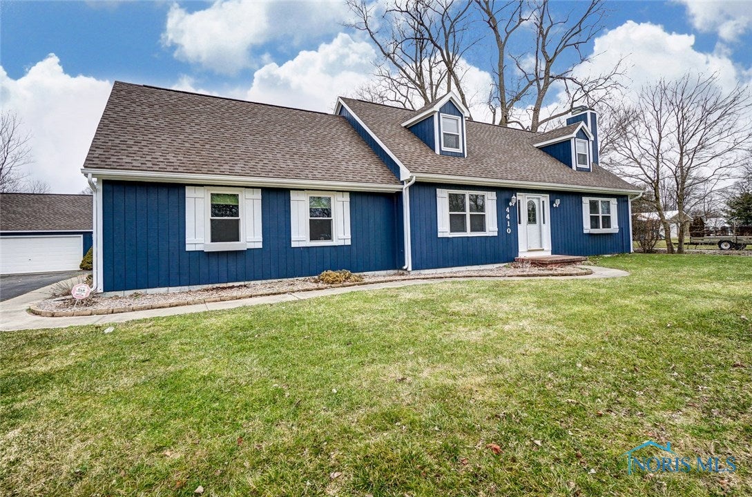 4410 Weckerly Road Monclova, OH 43542 - Photo 3 of 28 Gallery Image 3