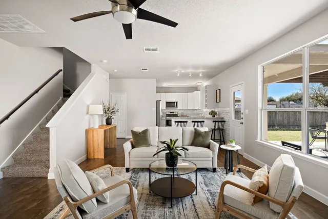 $338,000 | 105 Edison Drive, Hutto, TX 78634