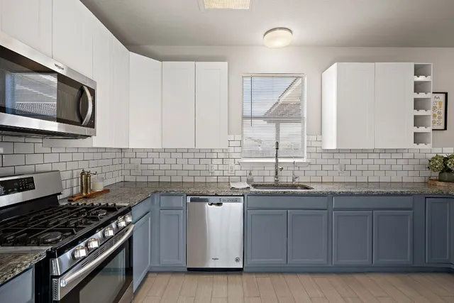 $338,000 | 105 Edison Drive, Hutto, TX 78634