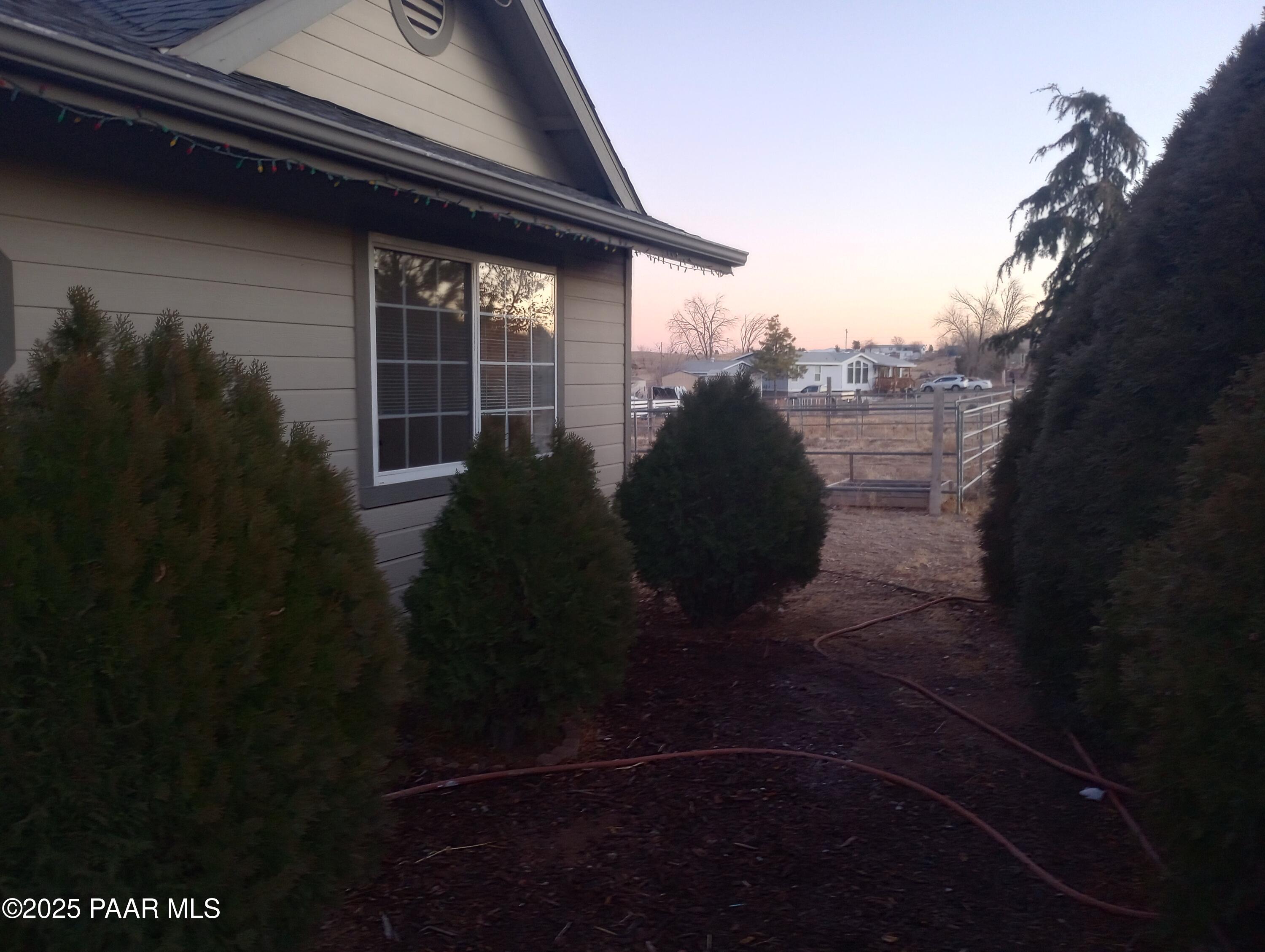 3325 Gopher Drive Chino Valley, AZ 86323 - Photo 15 of 19 a view of a backyard