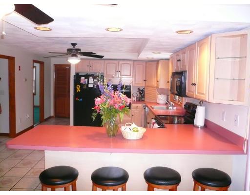 84 Jackman Street Georgetown, MA 01833 - Photo 3 of 13 Gallery Image 3