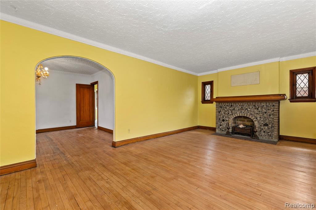 604 Alter Road Detroit, MI 48215 - Photo 6 of 51