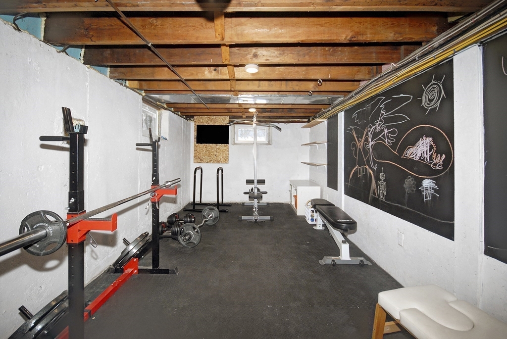 389 Concord Road Bedford, MA 01730 - Photo 18 of 30