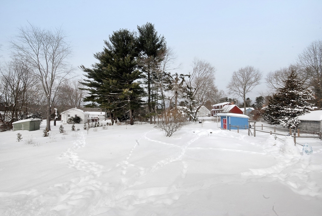 389 Concord Road Bedford, MA 01730 - Photo 24 of 30