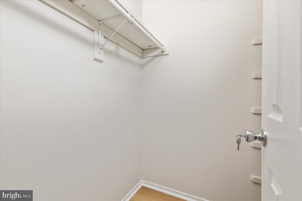 5911 Edsall Road, Unit 1104 Alexandria, VA 22304 - Photo 16 of 32 walk in closet 2