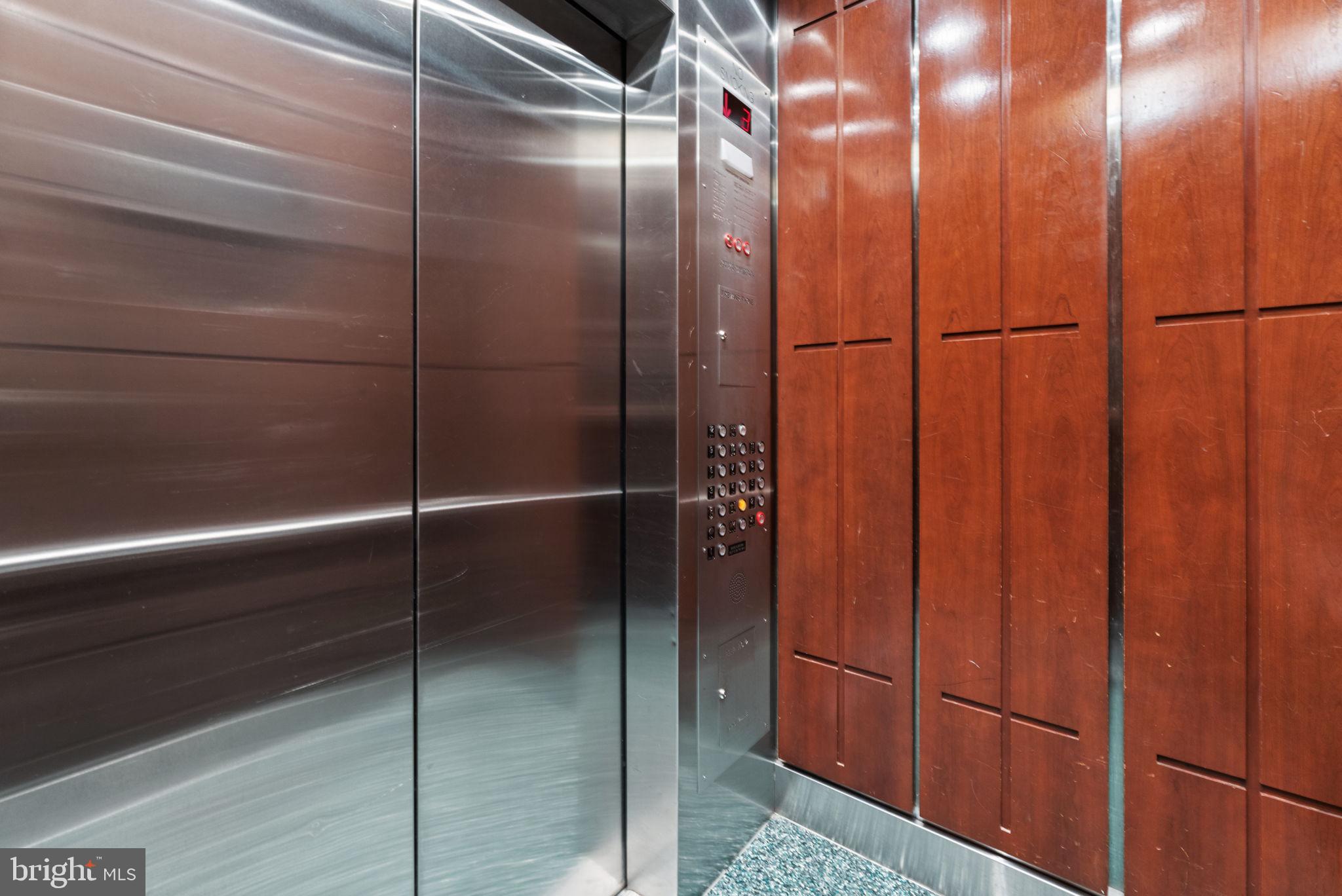5911 Edsall Road, Unit 1104 Alexandria, VA 22304 - Photo 23 of 32 Elevators for convenience