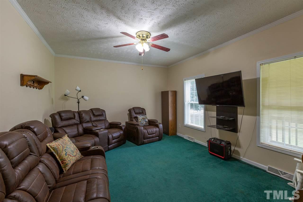 542 Bill Clifton Road Faison, NC 28341 - Photo 14 of 29 Gallery Image 14