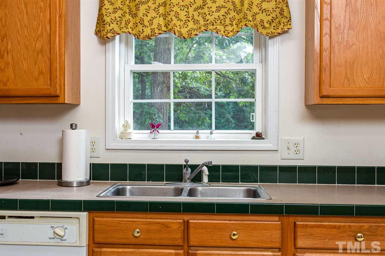 542 Bill Clifton Road Faison, NC 28341 - Photo 9 of 29 Gallery Image 9