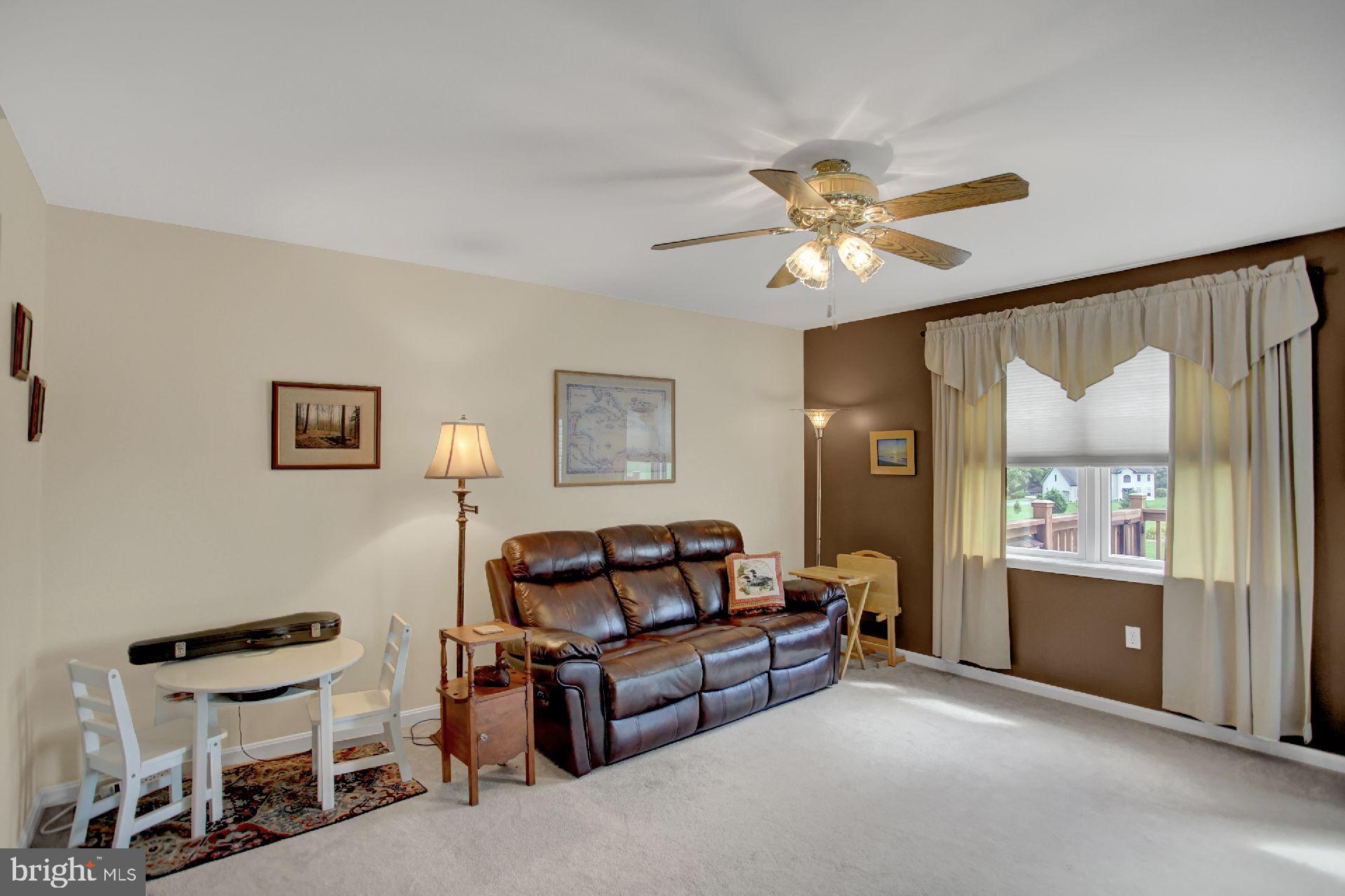 229 Log Cabin Road Newville, PA 17241 - Photo 4 of 37 Gallery Image 4