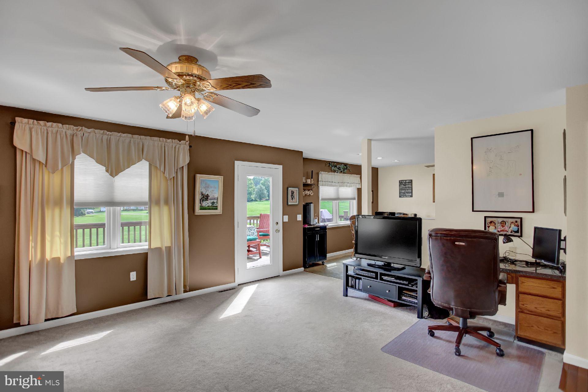 229 Log Cabin Road Newville, PA 17241 - Photo 5 of 37 Gallery Image 5