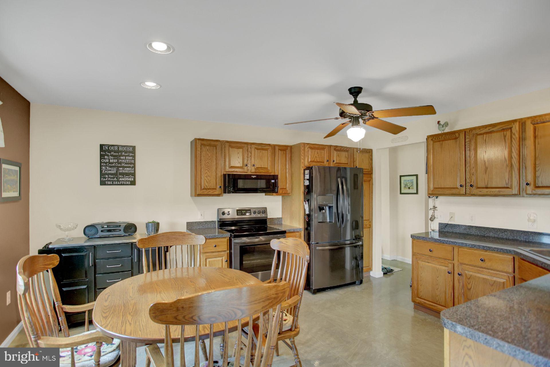 229 Log Cabin Road Newville, PA 17241 - Photo 7 of 37 Gallery Image 7
