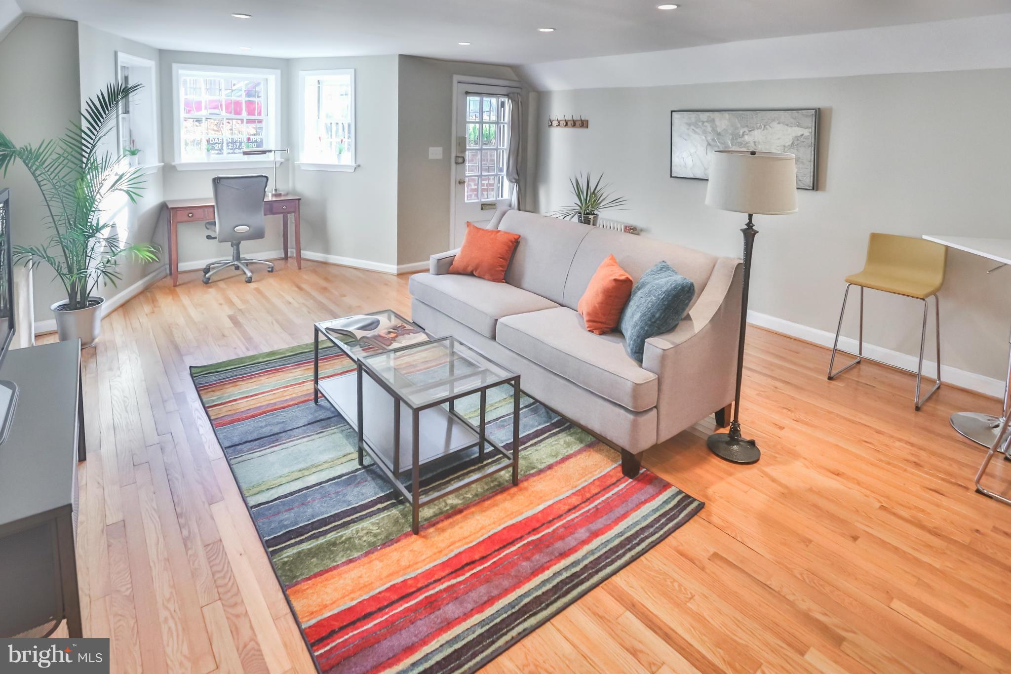 1825 Riggs Place Northwest, Unit A Washington, DC 20009 - Photo 5 of 13 Living Room
