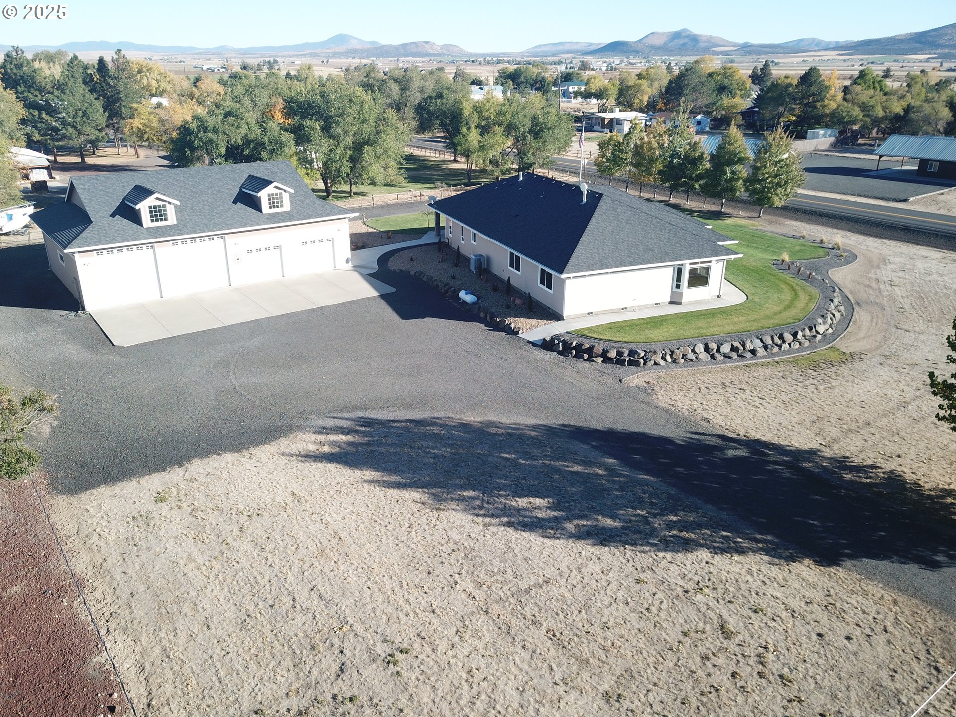 6481 Southwest Wren Lane Culver, OR 97734 - Photo 38 of 44 a view of a house with a outdoor space