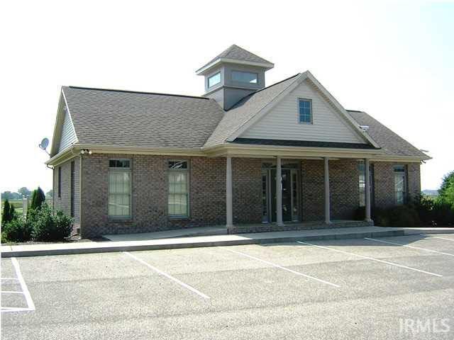 18827 Roscommon Road Evansville, IN 47725 - Photo 3 of 7 Gallery Image 3