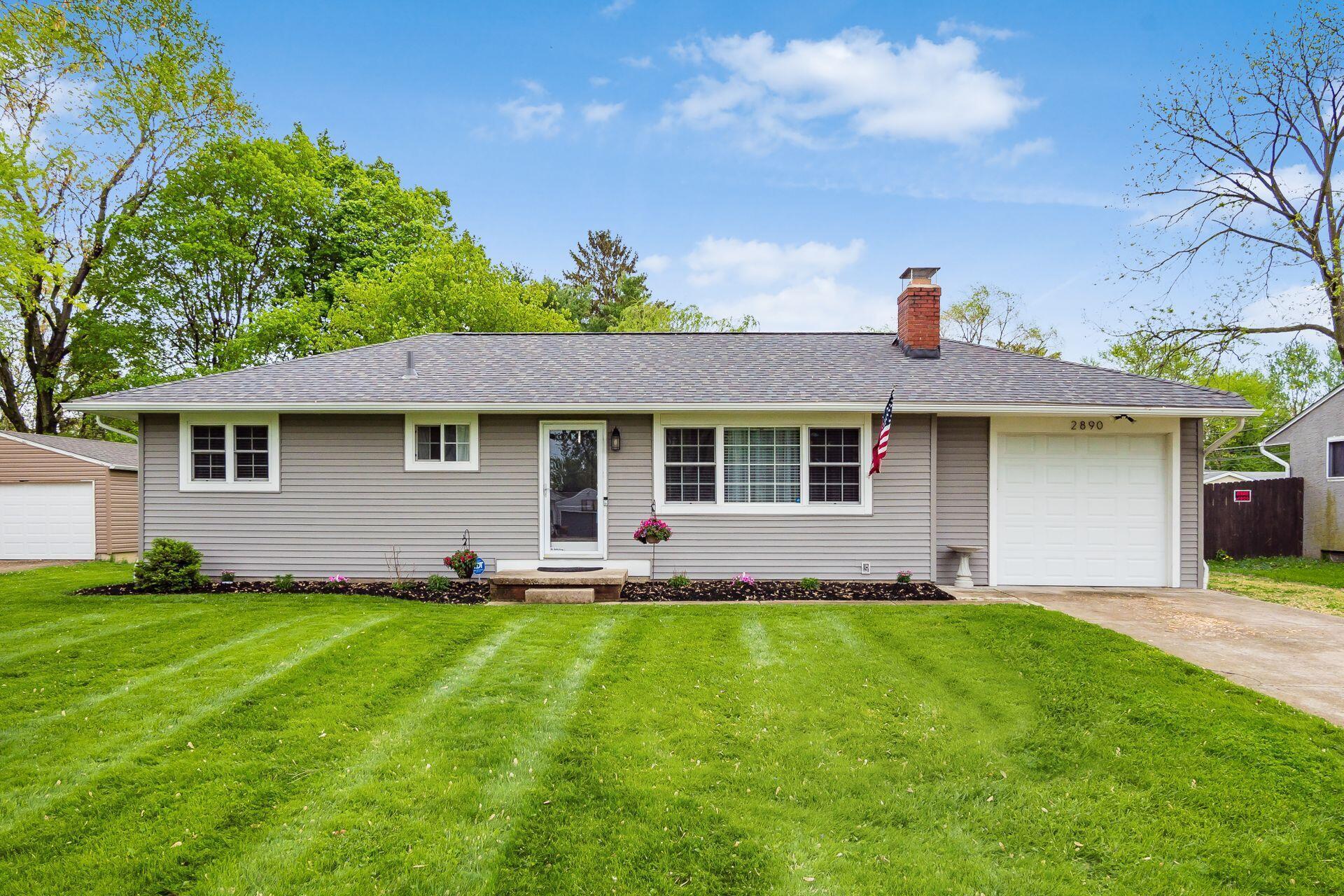 2890 Hampton Road South Columbus, OH 43232 - Photo 1 of 29 Gallery Image 1