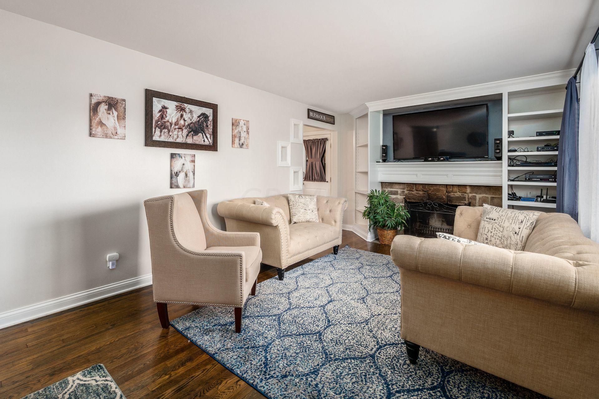 2890 Hampton Road South Columbus, OH 43232 - Photo 4 of 29 Gallery Image 4