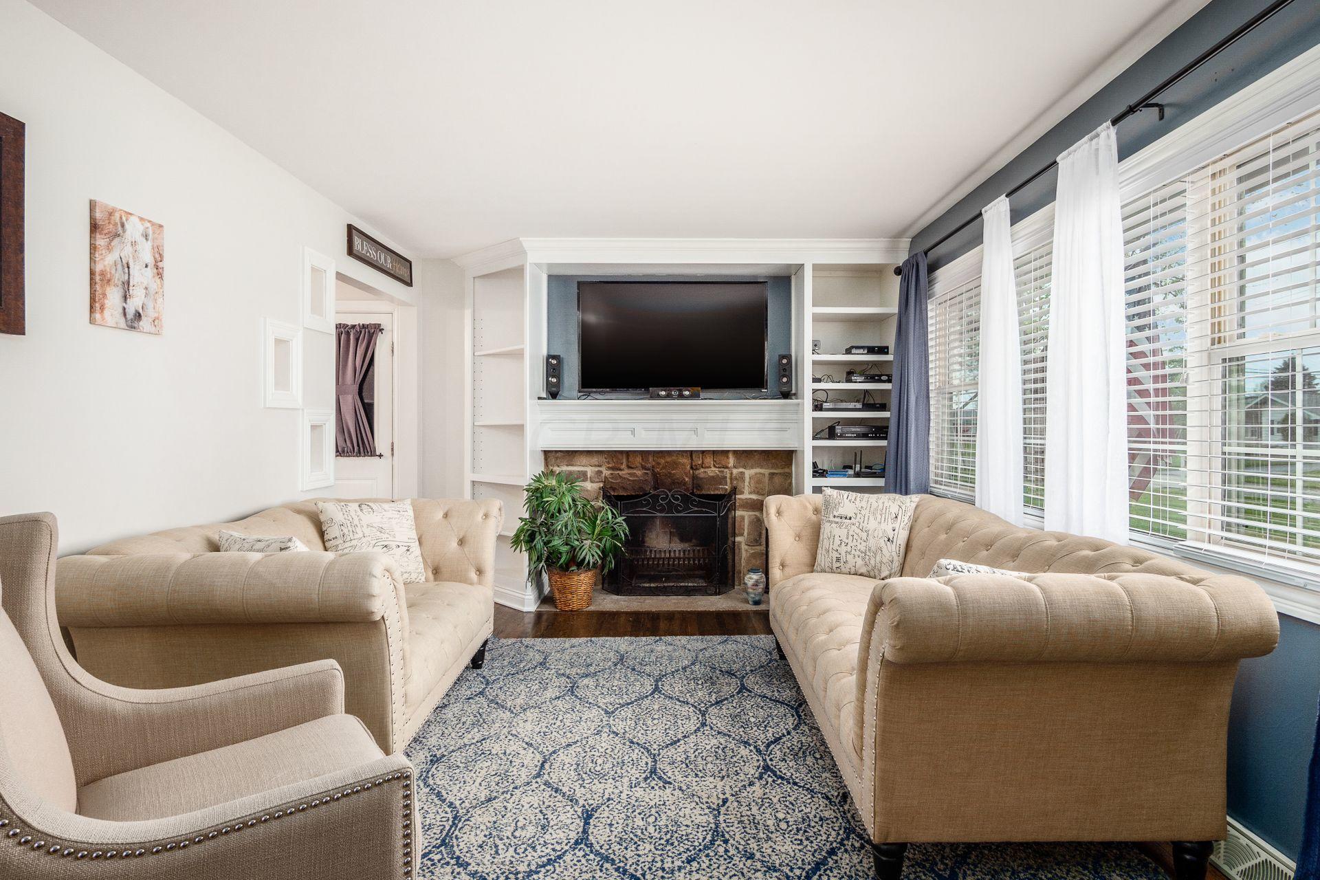 2890 Hampton Road South Columbus, OH 43232 - Photo 5 of 29 Gallery Image 5