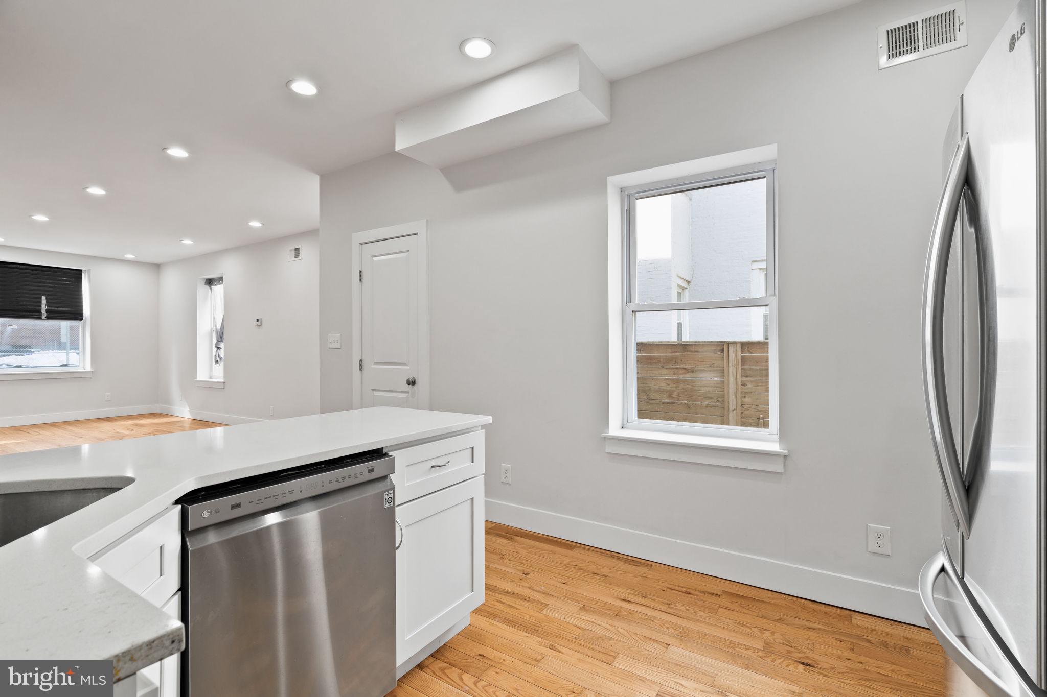 3111 West Dauphin Street Philadelphia, PA 19132 - Photo 8 of 35