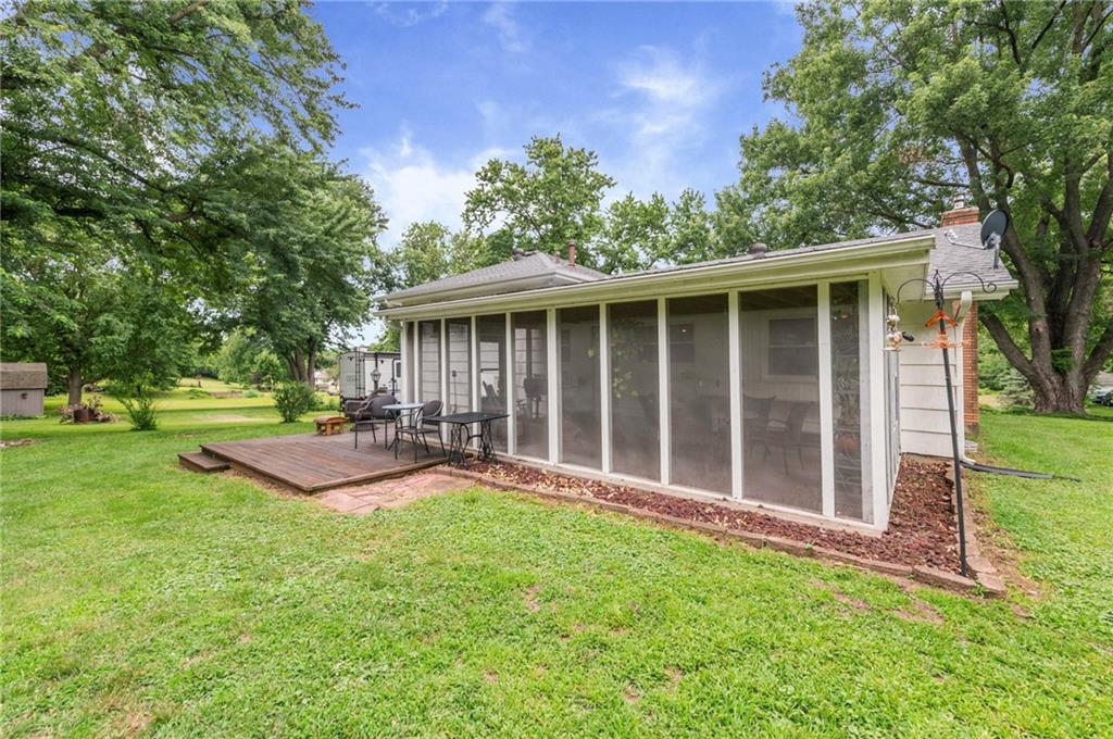 817 South Alexander Road Independence, MO 64056 - Photo 32 of 52