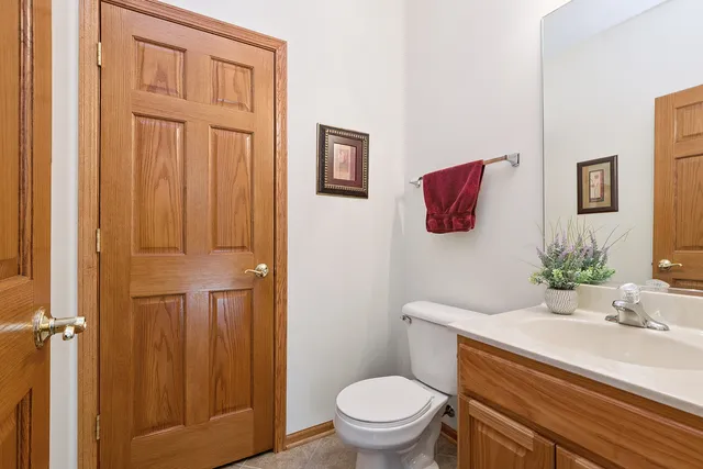 $388,800 | 10711 Gigi Drive, Orland Park, IL 60462