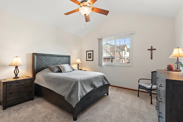 $388,800 | 10711 Gigi Drive, Orland Park, IL 60462