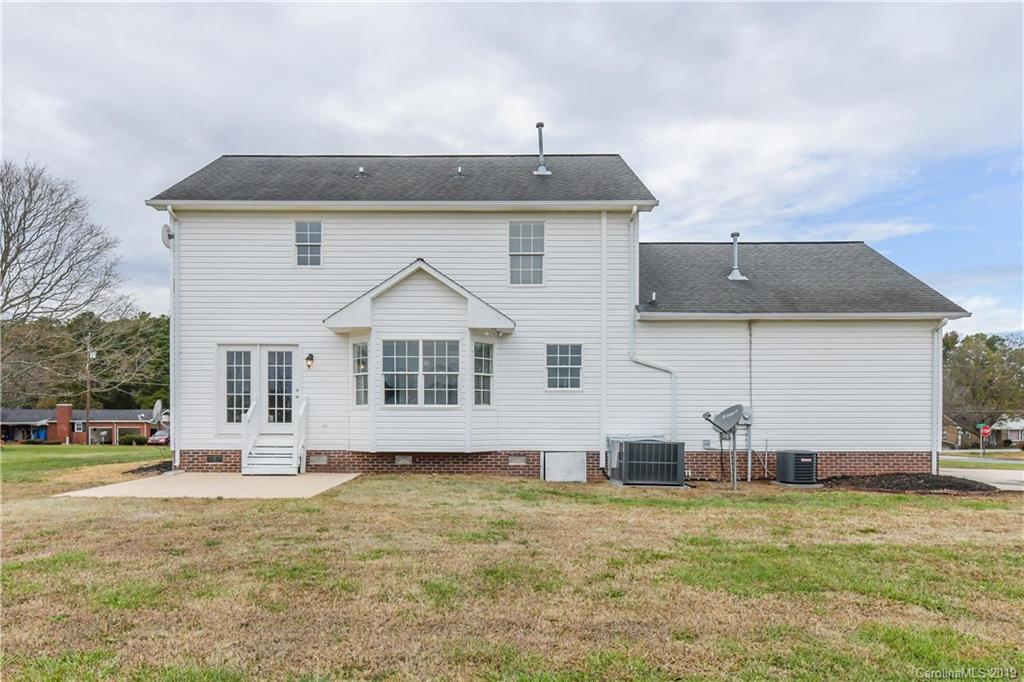 1029 West Ridge Road Salisbury, NC 28147 - Photo 4 of 26