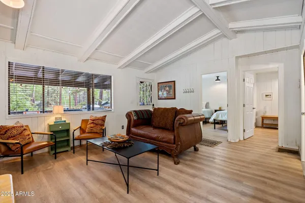 $304,000 | 6 County Road 1007, Unit 6, Greer, AZ 85927