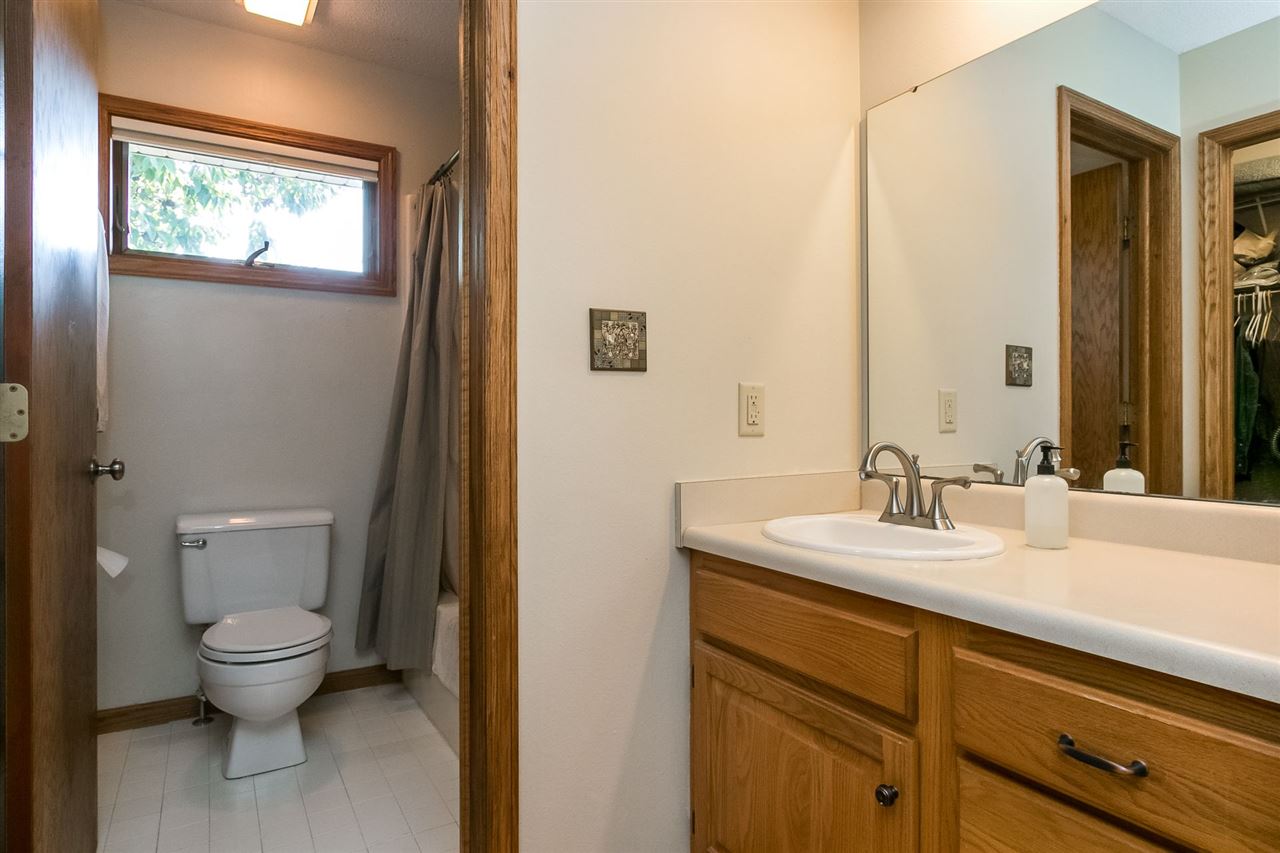 3378 Lower West Branch Road Iowa City, IA 52245 - Photo 11 of 27 Gallery Image 11