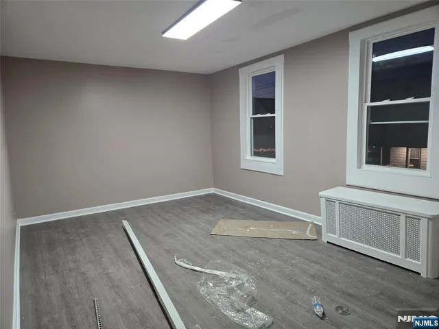 $2,900 | 10 Orchard Street, Unit 2, Elmwood Park, NJ 07407