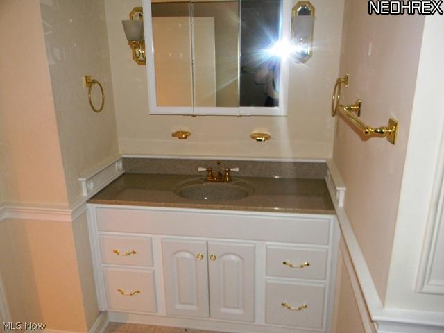 2604 Charing Cross Road Northwest Canton, OH 44708 - Photo 15 of 17 Gallery Image 15