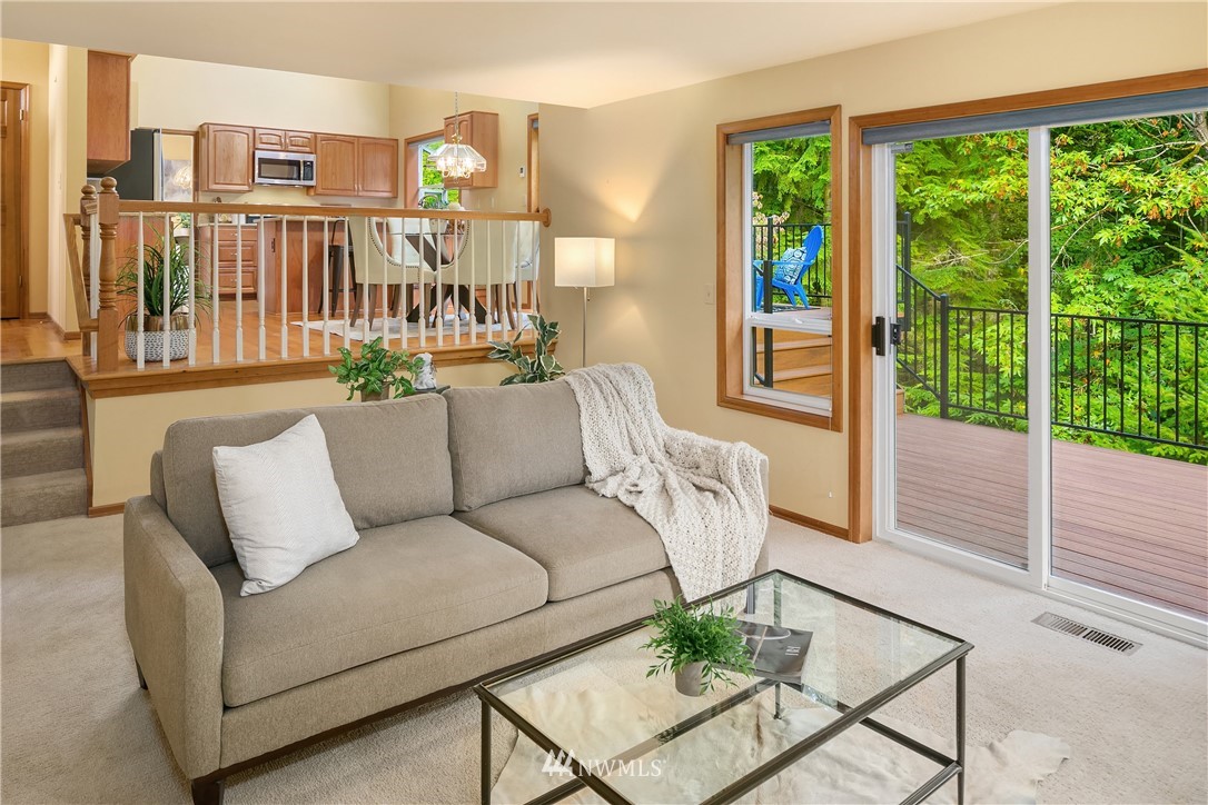 10904 Northeast 197th Street Bothell, WA 98011 - Photo 12 of 32 Gallery Image 12
