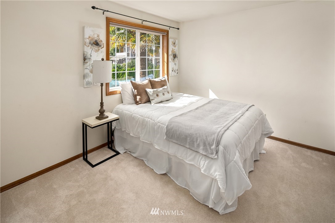 10904 Northeast 197th Street Bothell, WA 98011 - Photo 16 of 32 Gallery Image 16
