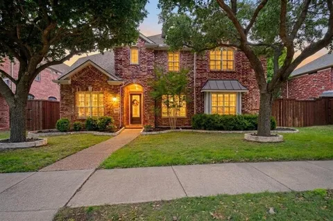 $750,000 | 10172 Bowling Green Drive, Frisco, TX 75035