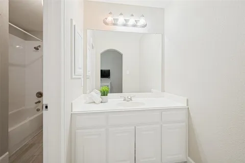 $750,000 | 10172 Bowling Green Drive, Frisco, TX 75035