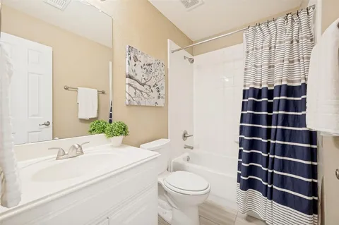 $750,000 | 10172 Bowling Green Drive, Frisco, TX 75035