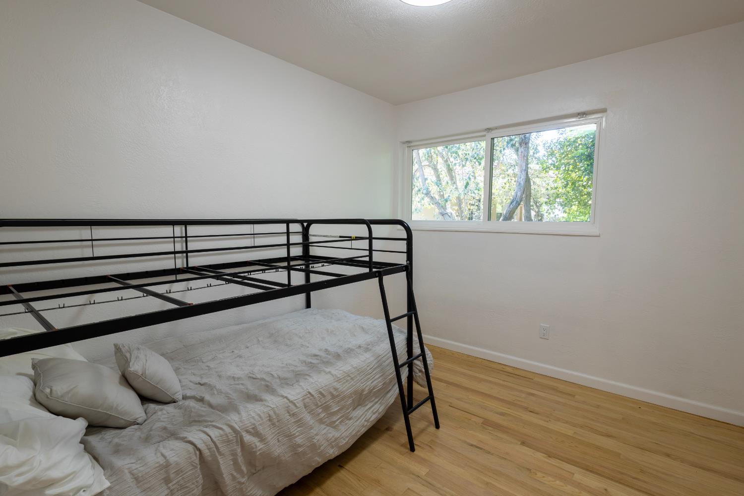 39 West Fulton Street Stockton, CA 95204 - Photo 19 of 31 a view of livingroom with furniture and window