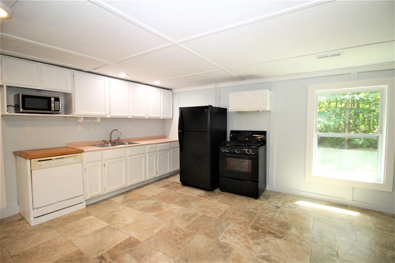 7260 North 31 Road Manton, MI 49663 - Photo 9 of 32 1878582-8.JPG