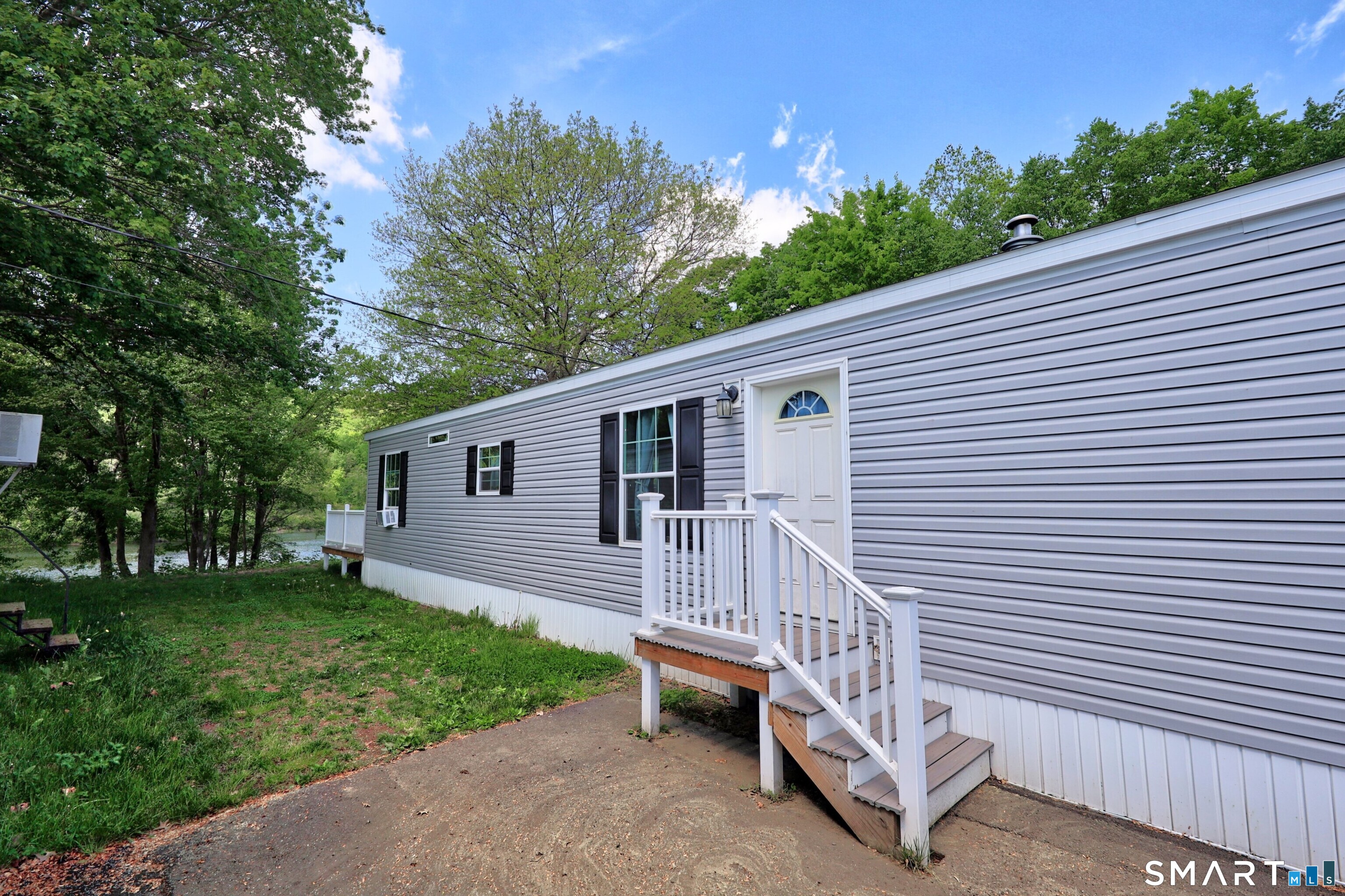 1402 Waterbury Road, Unit 4 Thomaston, CT 06787 - Photo 15 of 15