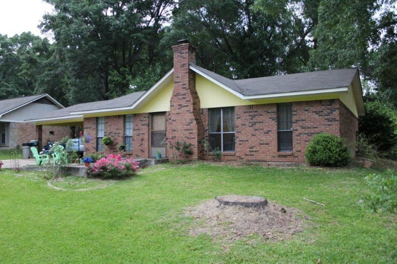 110 Middle Ridge Drive Florence, MS 39073 - Photo 3 of 30 Photo 3
