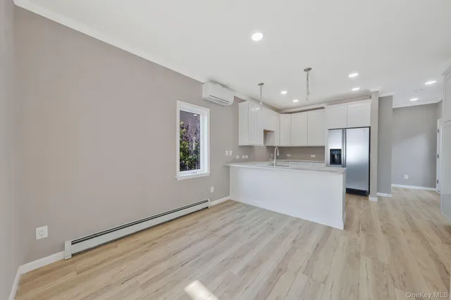 $999,999 | 119 Whittier Drive, Kings Park, NY 11754