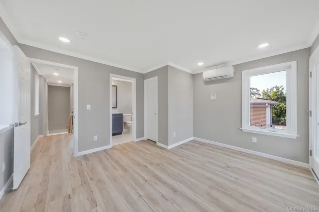 $999,999 | 119 Whittier Drive, Kings Park, NY 11754