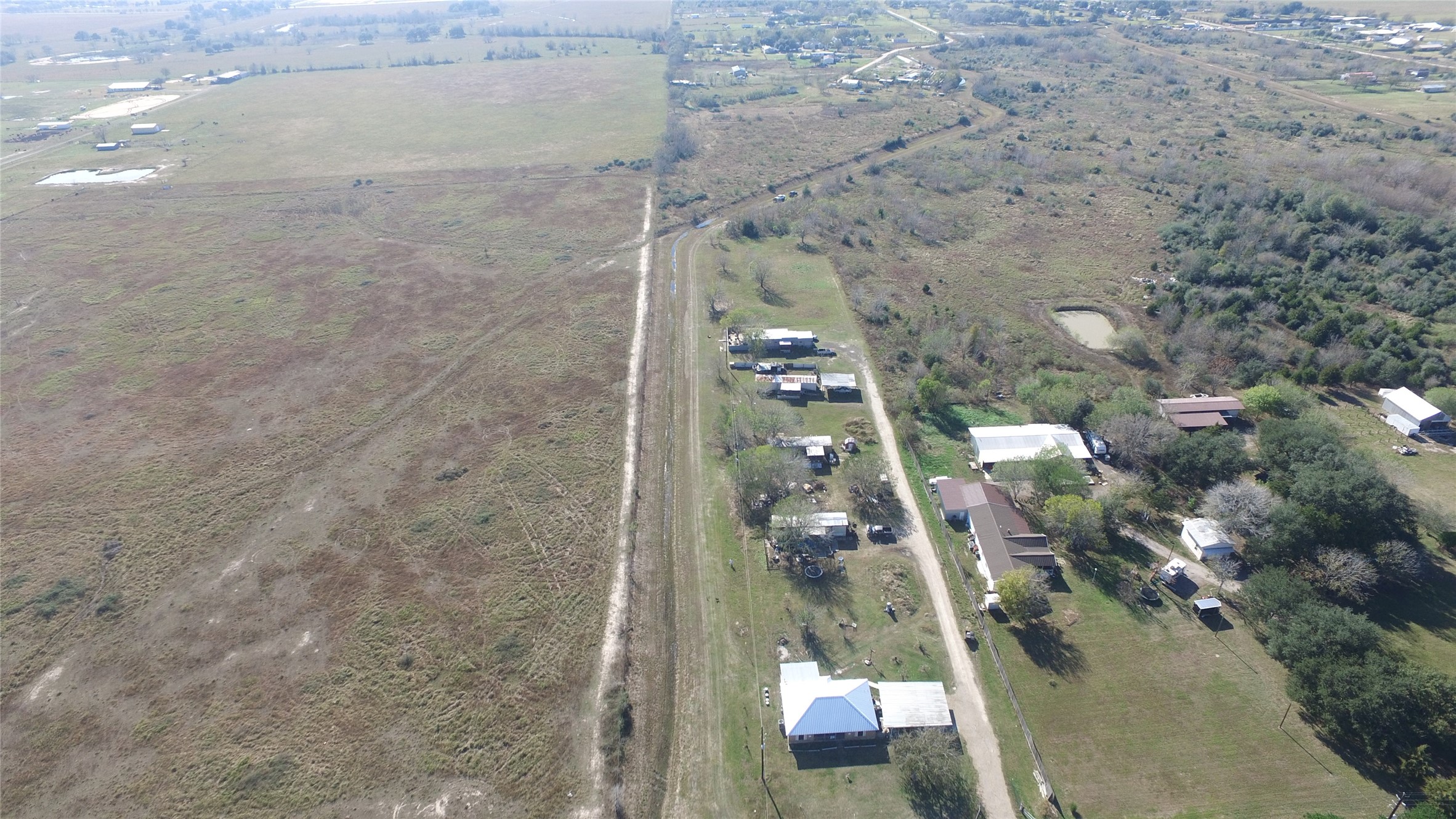 6018 FM 360 Road Needville, TX 77461 - Photo 5 of 50
