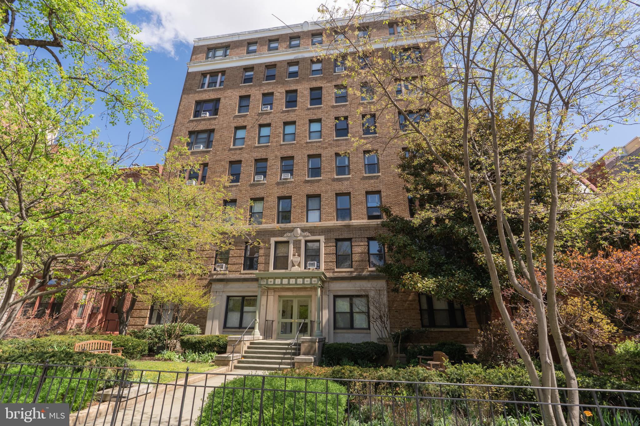 1915 16th Street Northwest, Unit 304 Washington, DC 20009 - Photo 18 of 19