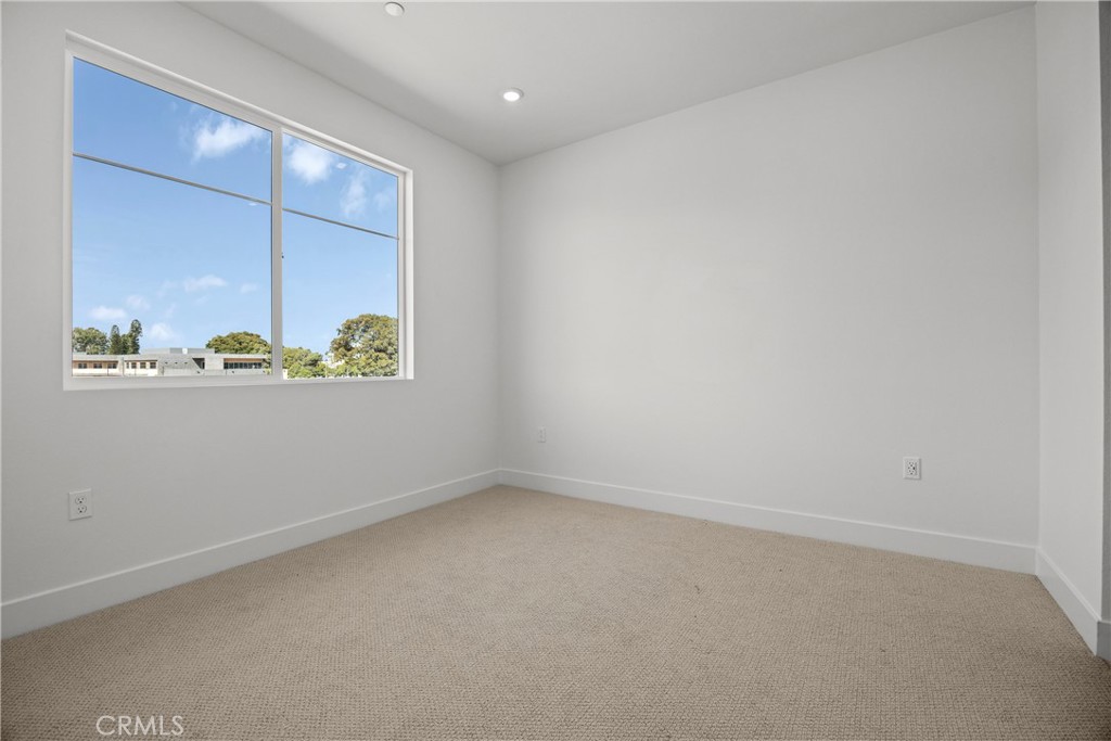 7231 Alchemy Circle Huntington Beach, CA 92647 - Photo 9 of 24 Actual home, staging not included*