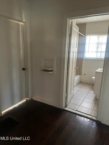 $40,000 | 1867 Shamrock Drive, Jackson, MS 39204